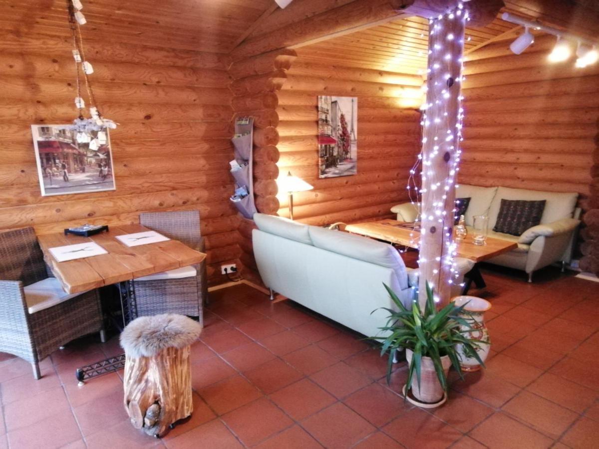 Ferienwohnung Blockhaus Juka Vinningen Extérieur photo